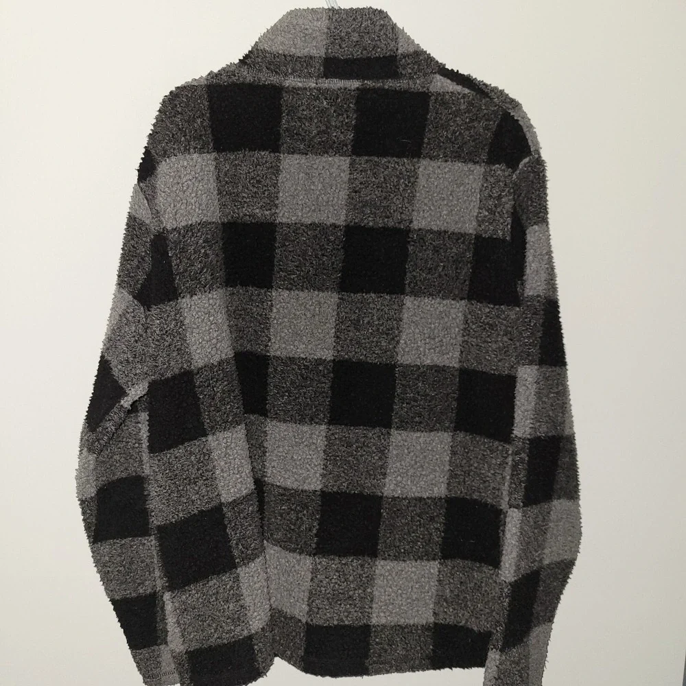 Wrangler 1/4 Zip‎ Pullover Fleece Lined Men's Size Large Check Black Gray